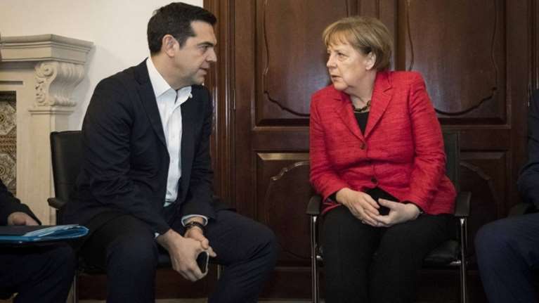 Δύο επιλογές για τον Τσίπρα: Επιπρόσθετα μέτρα ή εκλογές