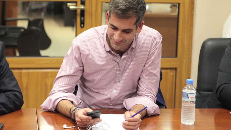 Η σαρκαστική απάντηση του Κ.Μπακογιάννη στον Καμμένο μέσω fb