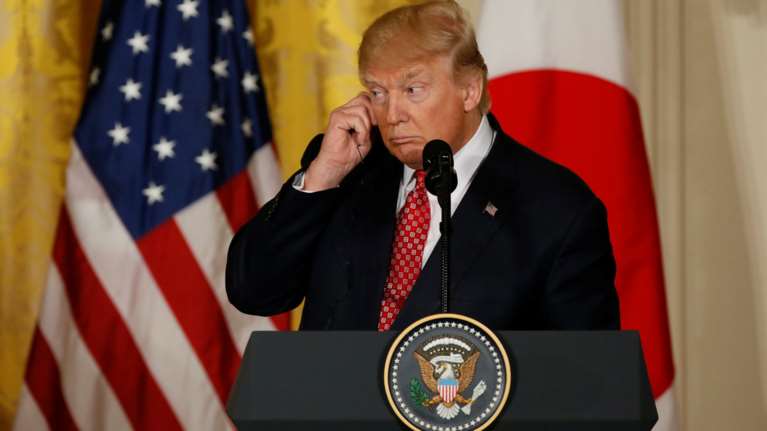 Νέα μέτρα κατά των μεταναστών ετοιμάζει ο Ντόναλντ Τραμπ