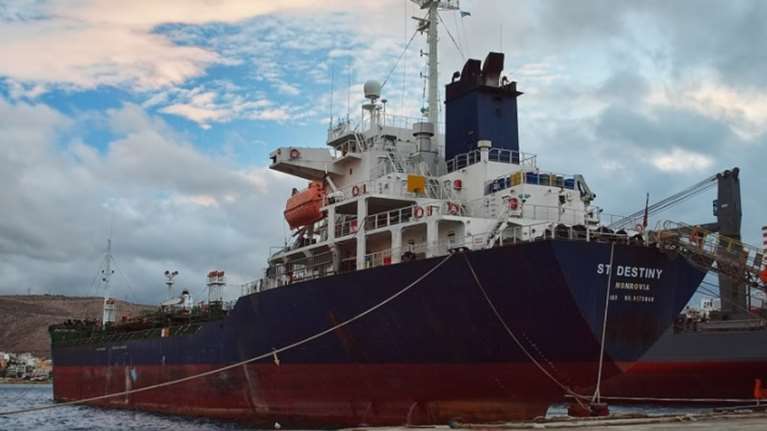 Ακυβέρνητο πλοίο ρυμουλκήθηκε με ασφάλεια στη Σητεία