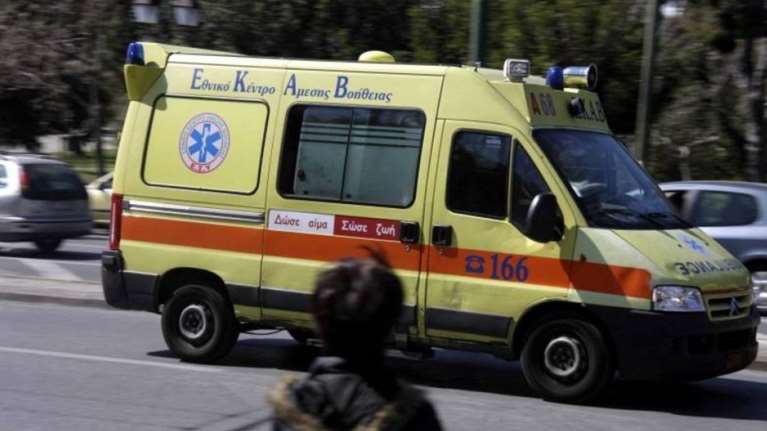 Στην εντατική ο  6χρονος που έπεσε από τον 4 οροφο πολυκατοικίας