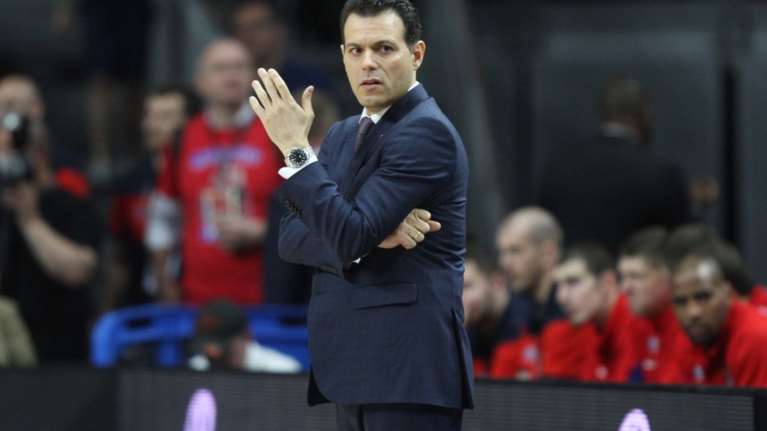 Ο Ιτούδης (δεν) θα καθίσει στον πάγκο της εθνικής μπάσκετ