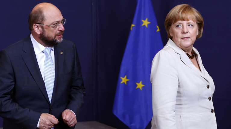 Νέα δημοσκόπηση: Mια «ανάσα» από την Μέρκελ ο Σουλτς