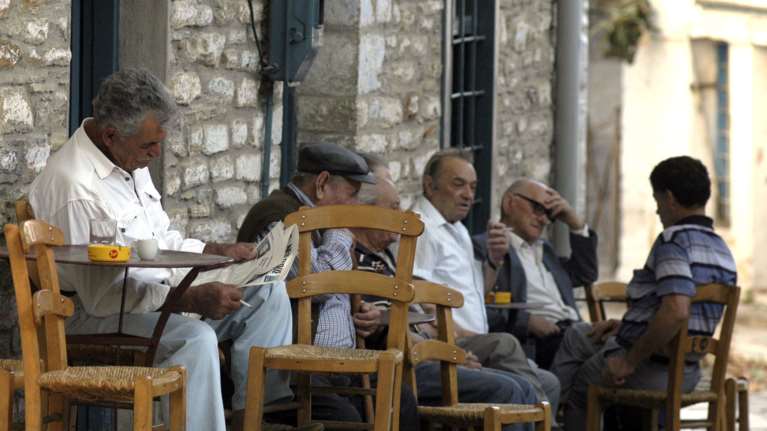 Ποιοι δικαιούνται εθνική σύνταξη: Δείτε ολόκληρη την ΚΥΑ