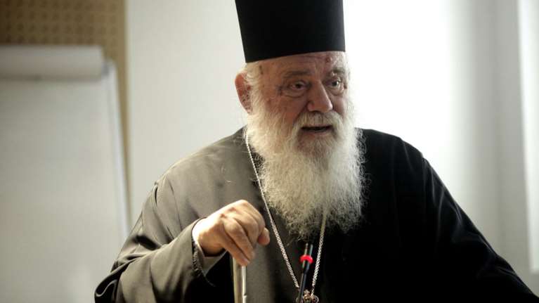 Παρέμβαση Ιερώνυμου για Gucci στην Ακρόπολη: «Δεν πουλιούνται όλα»