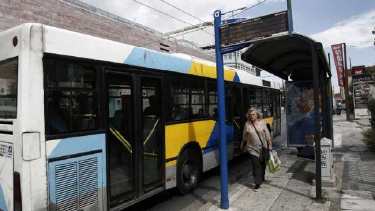 Ρουτίνα οι βανδαλισμοί στην Αθήνα με καθημερινές επιθέσεις