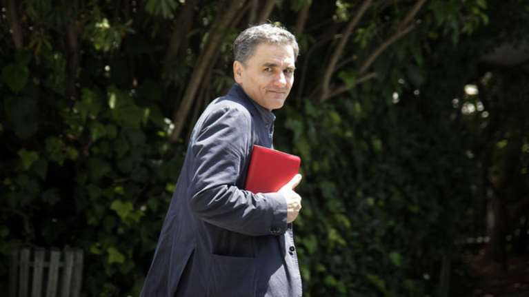 Η ευχή του πιλότου που μετέφερε τον Τσακαλώτο στις Βρυξέλλες