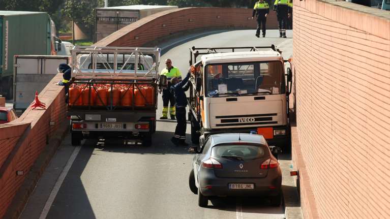 Ισπανία: Συναγερμός για κλεμμένο φορτηγό με φιάλες βουτανίου