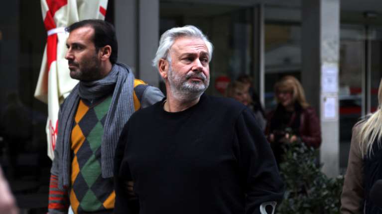 &#39;Αρχισε η δίκη για το «Καρούζος- gate» , μάχη των πρώην συζύγων