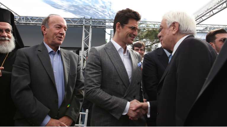 Όταν ο Σάκης Ρουβάς συνάντησε τον Πρόεδρο της Δημοκρατίας [Εικόνες]