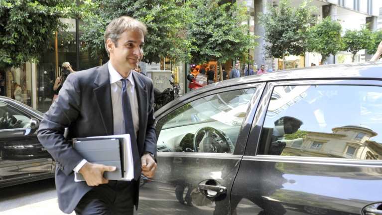 Oι &quot;φθαρμένοι&quot; και οι &quot;άφθαρτοι&quot;- Με ποιους θα κυβερνήσει ο Κυριάκος