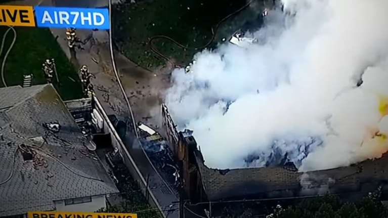 Καλιφόρνια: Τρεις νεκροί από συντριβή αεροσκάφους σε σπίτι