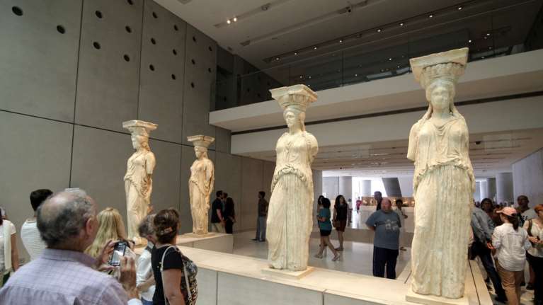 Telegraph: Στα καλύτερα του κόσμου τα μουσεία Ακρόπολης και Μπενάκη