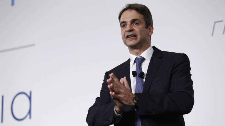 Μητσοτάκης: Η κυβέρνηση φέρνει 4ο μνημόνιο από το παράθυρο