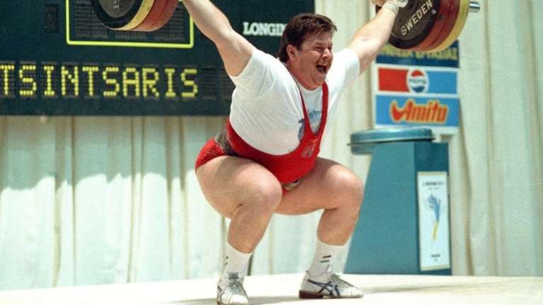 Πέθανε σε ηλικία 55 χρόνων ο αρσιβαρίστας Γιάννης Τσιντσάρης