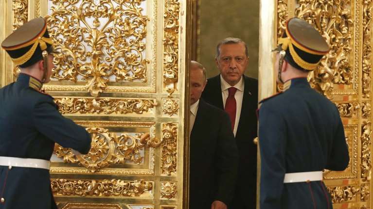 Ο «θάνατος» της EE και το κοινό μέτωπο Πούτιν-Ερντογάν