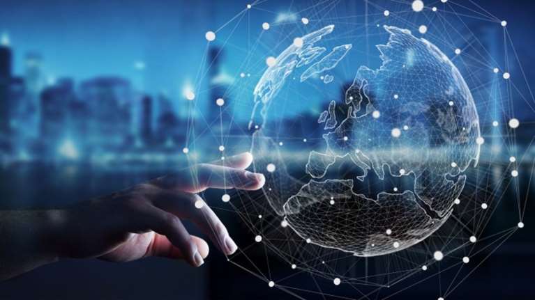 Fake news και προσωπικά δεδομένα: Τι φοβάται ο δημιουργός του Web