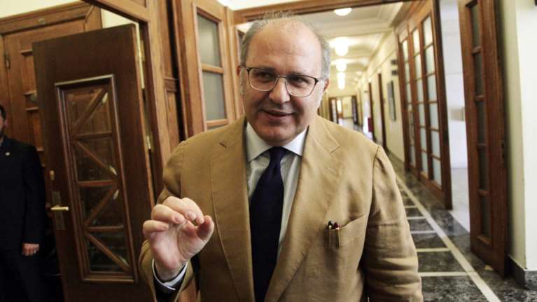 Ξυδάκης: Θα εξισωθούν φορολογικά οι βουλευτές με τους πολίτες