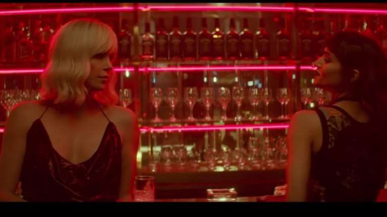 Atomic Blonde: Το ακατάλληλο και προκλητικό τρέιλερ της Σαρλίζ Θερόν