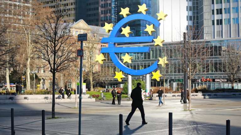 ΝΥΤ: Οι 4 μεγάλες κρίσεις που απειλούν με διάλυση την Ευρώπη