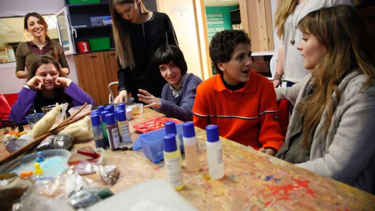 Τέσσερα Ιδρύματα συμπράττουν για τη στήριξη 19 ΜΚΟ