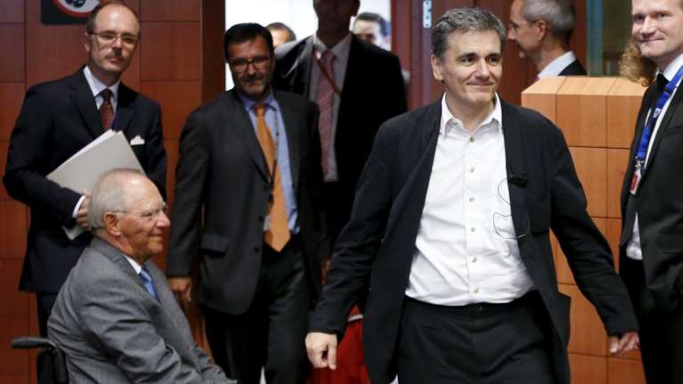 Σόιμπλε σε Τσακαλώτο: Ελπίζω ότι τελειώνουμε - Η Ελλάδα έχει υποχρεώσεις