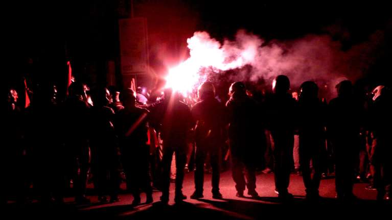 Εκρηκτικό ραντεβού αντιεξουσιαστών-ΑΕΚτζήδων σε Ν.Φιλαδέλφεια