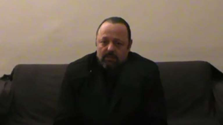 O Σώρρας κάνει και διάγγελμα! Είμαι Ελληνας ιθαγενής, δεν παραδίνομαι