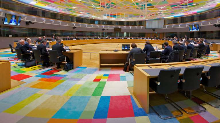 Χαμηλές προσδοκίες μετά την διάψευση των κυβερνητικών σχεδίων