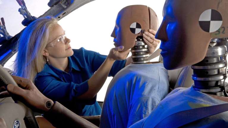 Η Ford πατένταρε τον πρώτο αερόσακο προφυλακτήρα για πεζούς