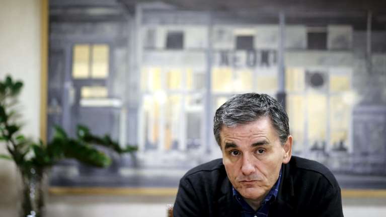 Στις Βρυξέλλες «μετακομίζει» η διαπραγμάτευση με τους Θεσμούς