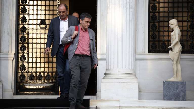 «Λεφτά δεν υπάρχουν» παρά τη στάση πληρωμών του Δημοσίου