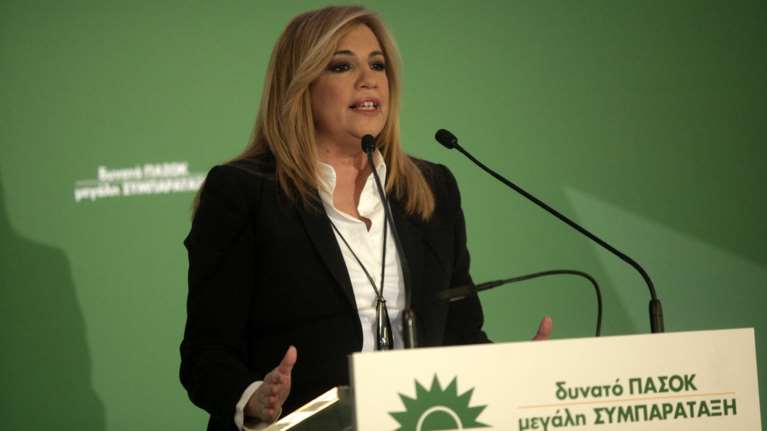 ΠΑΣΟΚ: Η αποκάλυψη της φιλικής εταιρίας Τσίπρα-Καραμανλικών