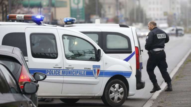 Σοκ στη Γαλλία: 46χρονος χασάπης έσφαξε τη σύντροφό του και τα 3 παιδιά της