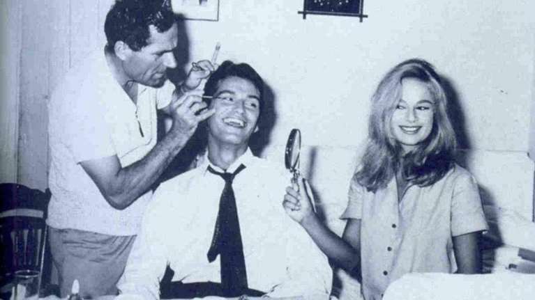 Πανέμορφη η Αλίκη Βουγιουκλάκη σε σπάνιες, αδημοσίευτες φωτογραφίες