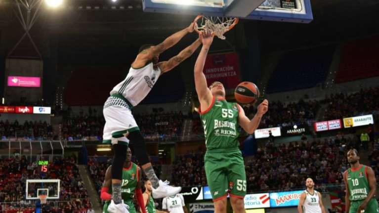 Ο Παναθηναϊκός νίκησε εκτός έδρας την Μπασκόνια με 63-72