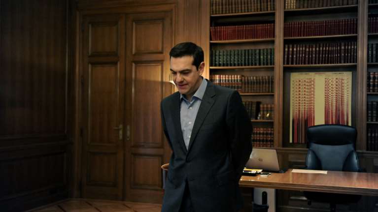 Το παζάρι για τη συμφωνία και η τέλεια παγίδα των εργασιακών