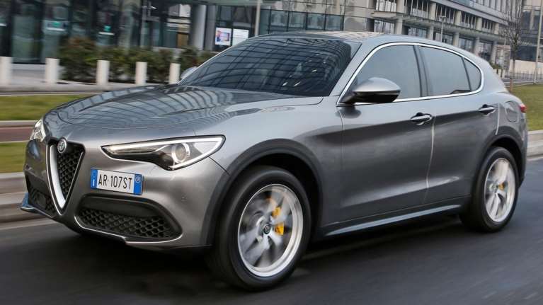 Μπορεί η Stelvio να σας κάνει να αλλάξετε γνώμη για την Alfa Romeo;