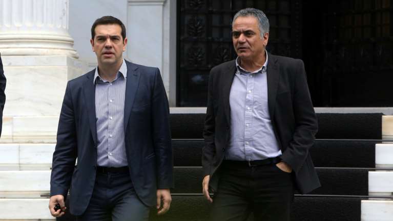 ΔΕΗ-σεις για να μην... βραχυκυκλώσει ξανά η διαπραγμάτευση