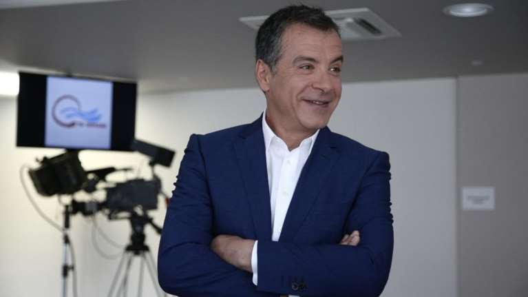 Θεοδωράκης για Καμμένο - Σχέδιο Μάρσαλ: Ευτυχισμένο το ...1950