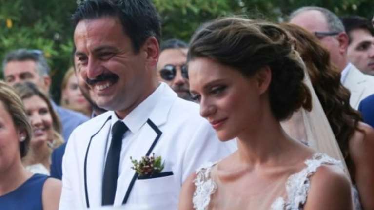 Τόνι Σφήνος - Ιωάννα Γραμματικού: Περιμένοντας τον... πελαργό