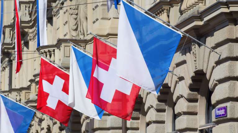 Πανευρωπαϊκή επιχείρηση &quot;σκούπα&quot; για φοροδιαφυγή εκατομμυρίων και offshore