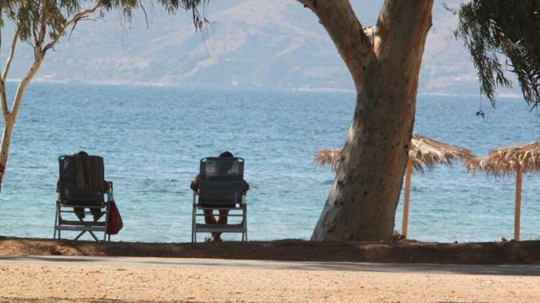 Αίθριος ο καιρός με υψηλές θερμοκρασίες και ανέμους