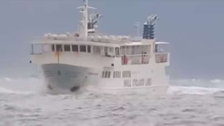 Ο Σκοπελίτης, το ιστορικό πλοίο των Κυκλάδων δένει για πάντα