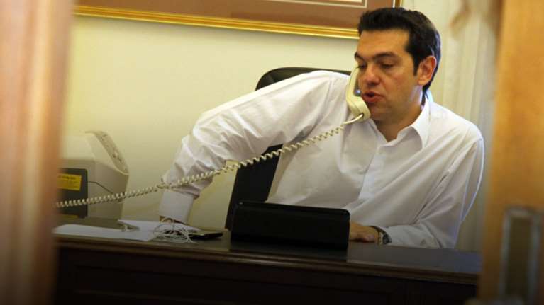 Ο «πνιγμένος» από τη ...Μέρκελ πιάνεται: Κύκλος επαφών Τσίπρα