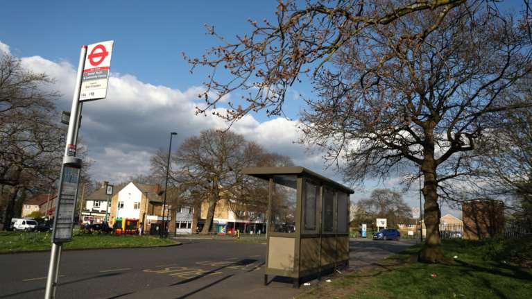 Εννέα συλλήψεις μετά την άγρια επίθεση σε νεαρό αιτούντα άσυλο