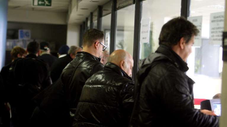 Στα 5,05 δισ. το «φέσι» του  δημοσίου προς τους ιδιώτες τον Φεβρουάριο