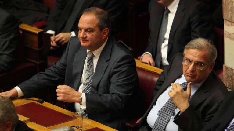 Ομολογία Παπαθανασίου: Η κυβέρνηση Καραμανλή έπρεπε να πάρει και άλλα μέτρα