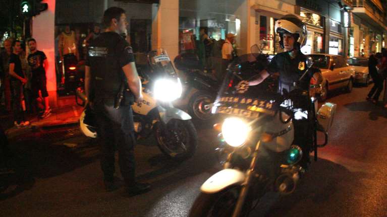 Πυροβόλησαν τον 26χρονο γιο γνωστού γιατρού στο Π. Φάληρο