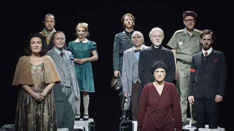 Το δραματικό χρονικό της σφαγής του Γιεντβάμπνε στο Εθνικό Θέατρο